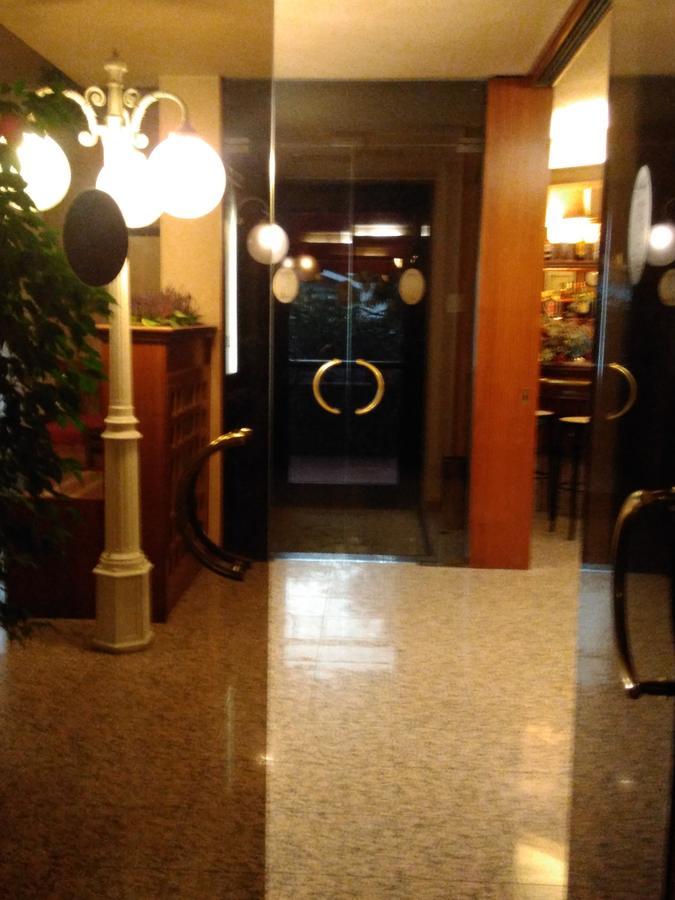 Hotel Elena Verona Bagian luar foto